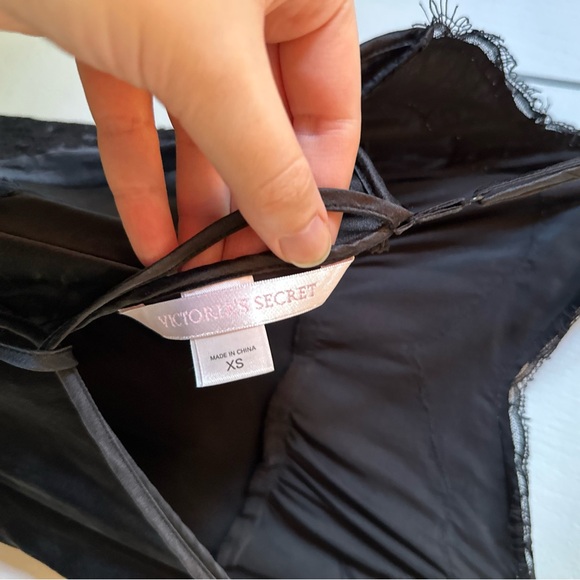 Victoria Secret Babydoll Slip Chemise in Black Silk SX - Picture 5 of 6